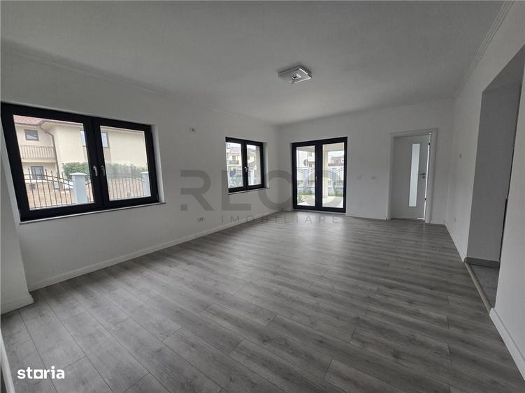 Casă cu 4 camere în Central