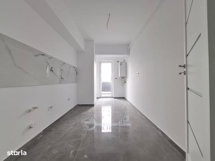 Apartament cu 3 camere decomandat în Galata