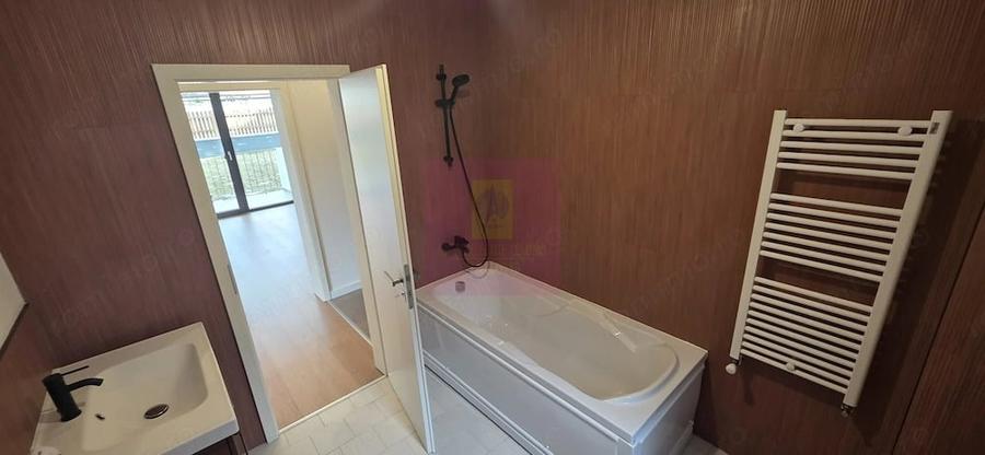 Apartament cu 2 camere semidecomandat în Sud