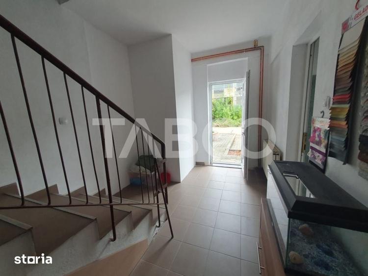 Spațiu comercial, de 100 mp, în Central