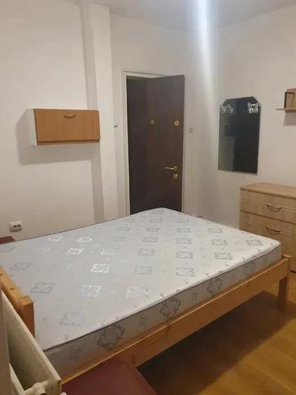 Garsonieră decomandată în Ștrand