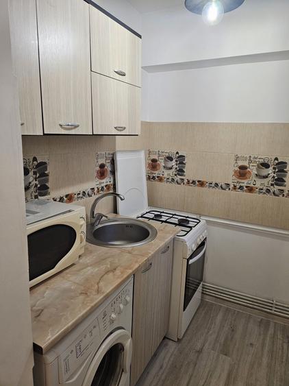 Vand apartament 3 camere Campina - 6
