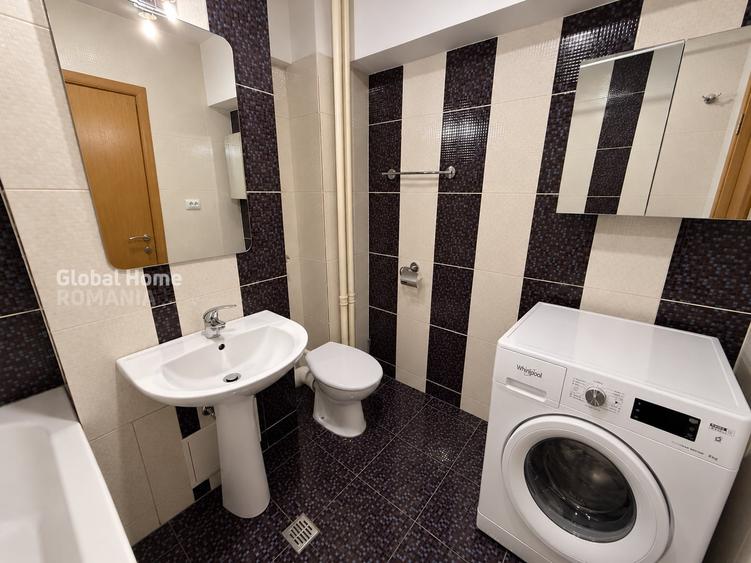 Apartament cu 4 camere decomandat, mobilat în P-ța Romană