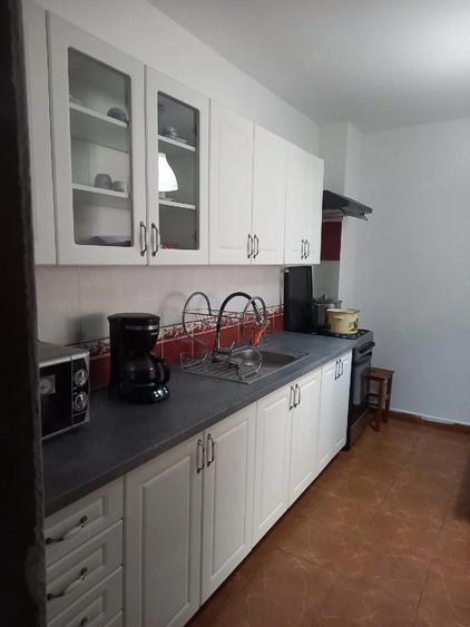 Casă cu 2 camere cu Teren 1400 Mp în Ioaniș
