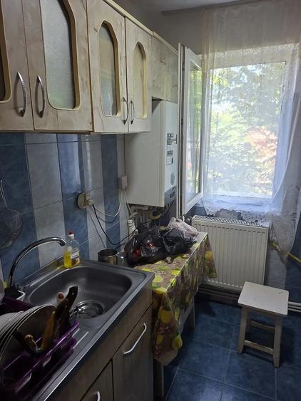 Apartament cu 2 camere decomandat în Micro 5