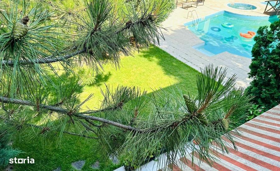 Casă cu 4 camere în Ostratu