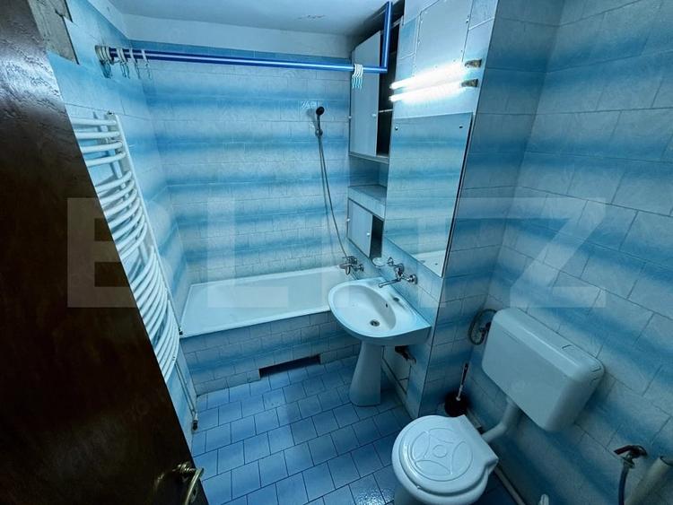 Apartament cu 2 camere decomandat în Soarelui