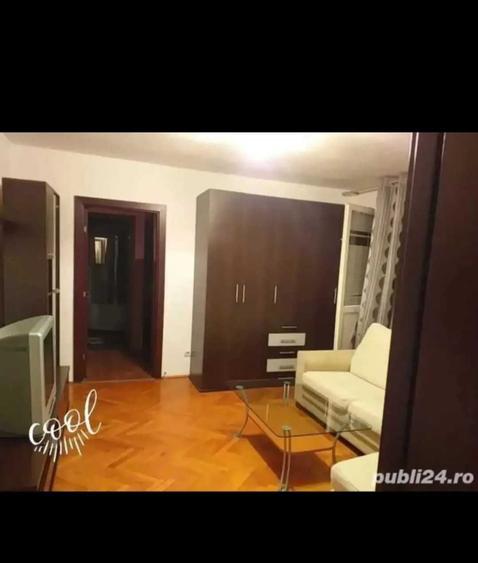 Apartament cu 2 camere semidecomandat în Central