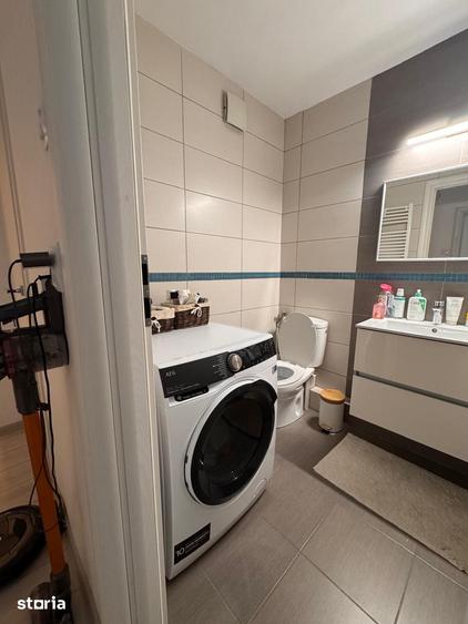 Apartament cu 2 camere decomandat în Grivița