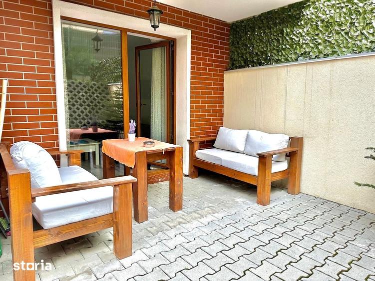 Apartament cu 2 camere, mobilat în Central