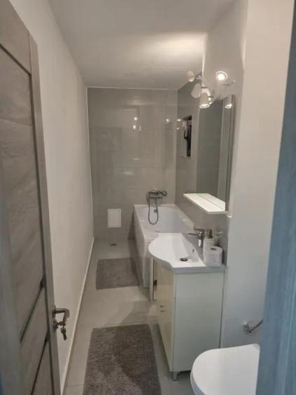 Apartament cu 2 camere decomandat în Unirii