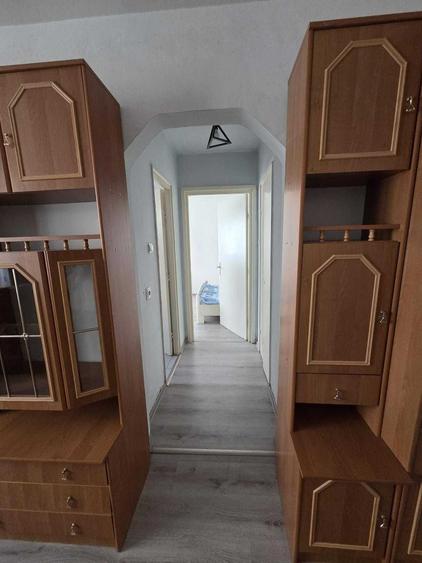 Apartament 2 camere, 50 mp pret negociabil - 1