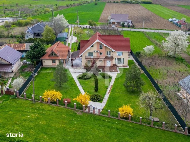 Casă cu 4 camere în Sărata