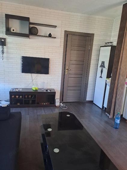 Spațiu comercial, de 28 mp, în Iosia