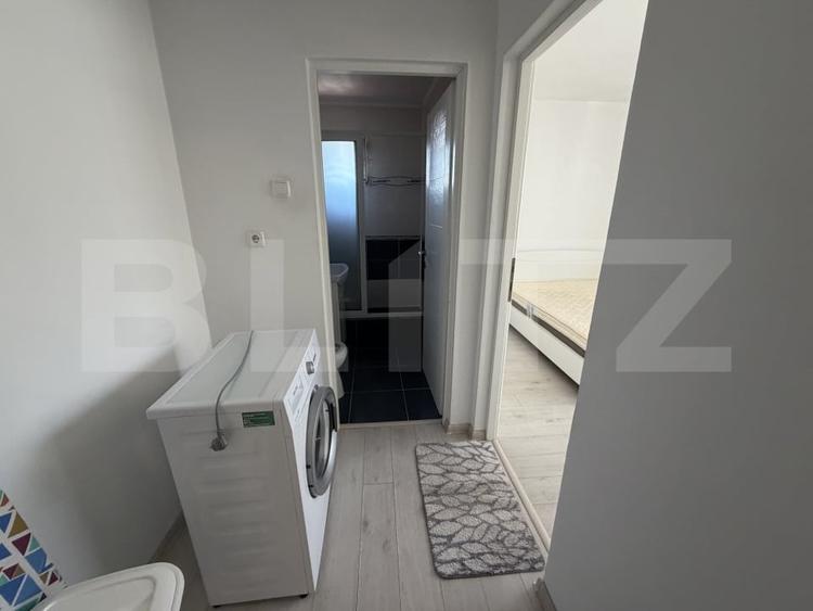 Apartament cu 2 camere semidecomandat, mobilat în Cetate
