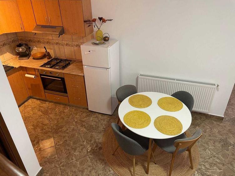 Apartament cu 2 camere nedecomandat în Central