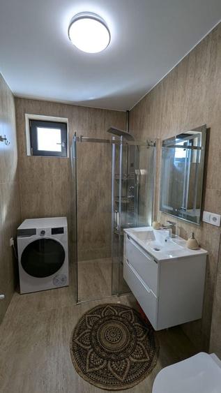 Apartament cu 3 camere decomandat, mobilat în Șelimbăr