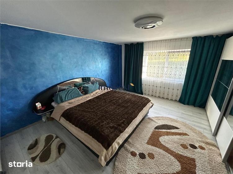 Casă cu 4 camere cu Teren 2700 Mp în Doba