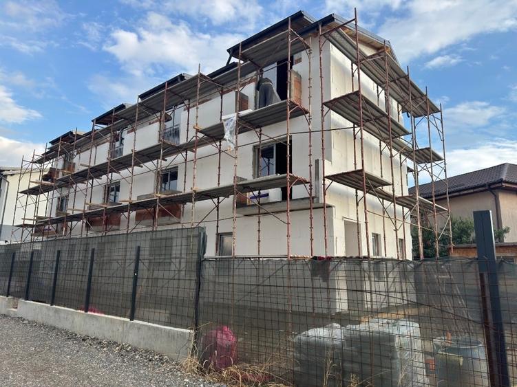 Casă individuală cu 5 camere cu Teren 218 Mp în Nicolae Grigorescu