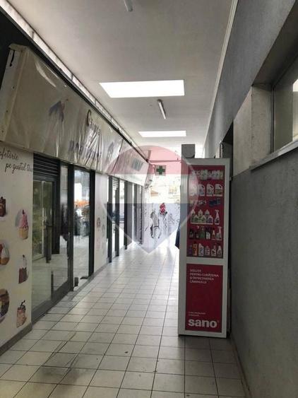 Spațiu comercial, de 48 mp, în Domenii
