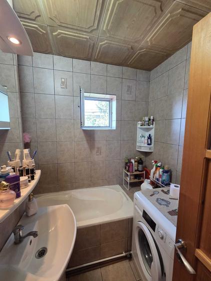 Apartament cu 2 camere decomandat în Boldești