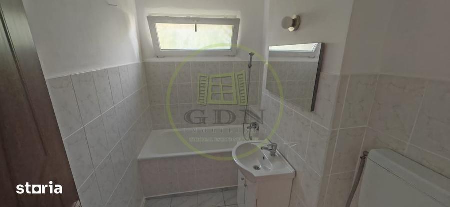 Apartament cu 2 camere semidecomandat în Brazda lui Novac