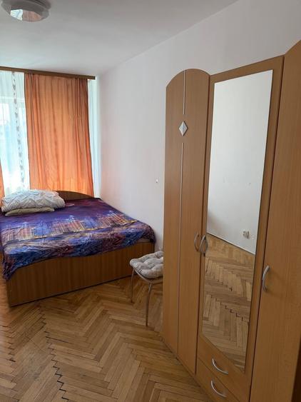 Inchiriez apartament 3 camere - 11
