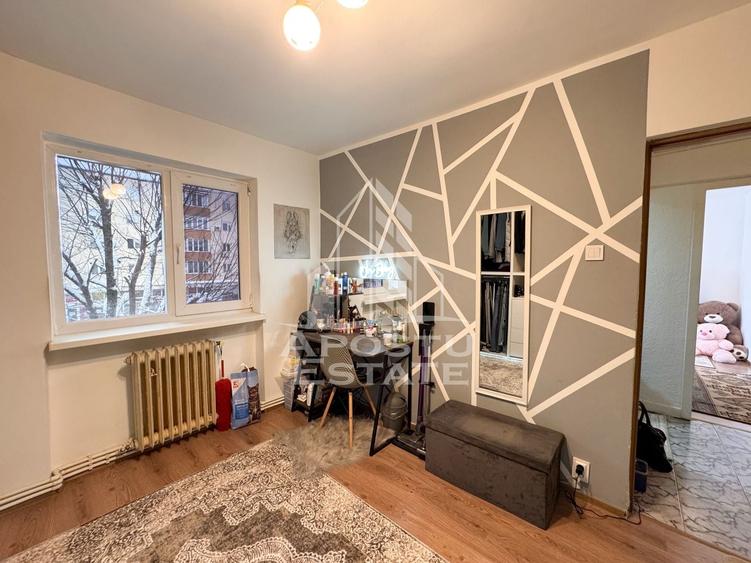 Apartament cu 2 camere decomandat, mobilat în Sud