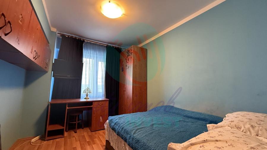 Apartament cu 3 camere decomandat în Obor