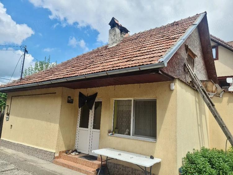 Casă cu 3 camere cu Teren 900 Mp în Planete