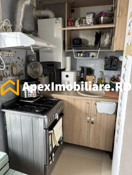 Apartament cu 2 camere semidecomandat, mobilat în Eroii Revoluției