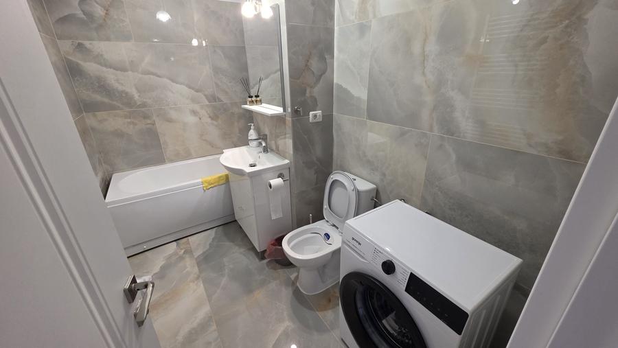 Garsonieră decomandată în Exterior Vest
