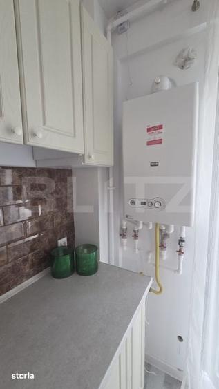 Apartament cu 3 camere semidecomandat în Exterior Nord