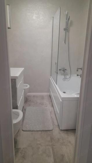 Inchiriez ap. 3 camere Racadau - 2