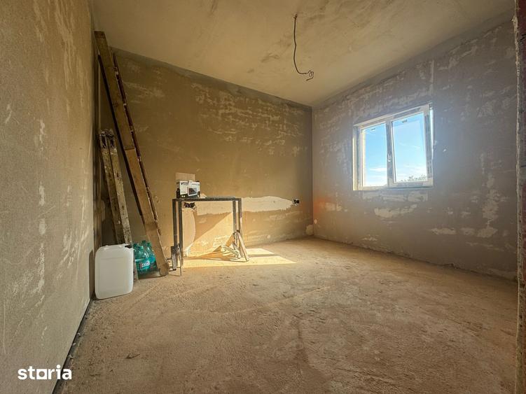 Casă cu 3 camere cu Teren 490 Mp în Jucu