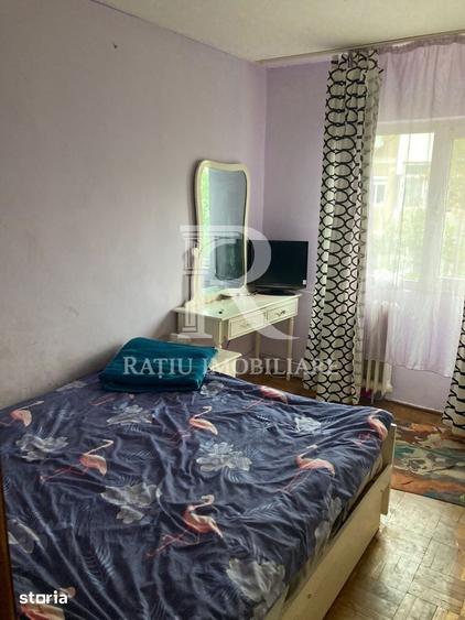 Apartament cu 3 camere decomandat în Rogerius