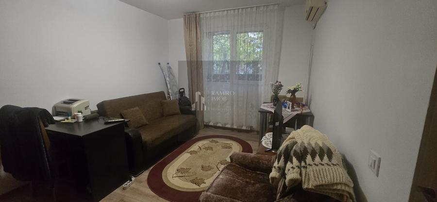 Apartament cu 2 camere semidecomandat în Progresul