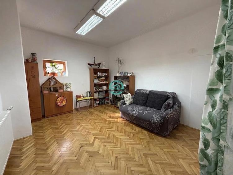 Casă cu Teren 317 Mp în Semicentral