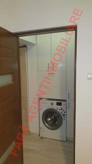 Apartament cu 2 camere decomandat în Berceni
