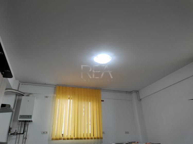 Apartament cu 4 camere decomandat în Ozana