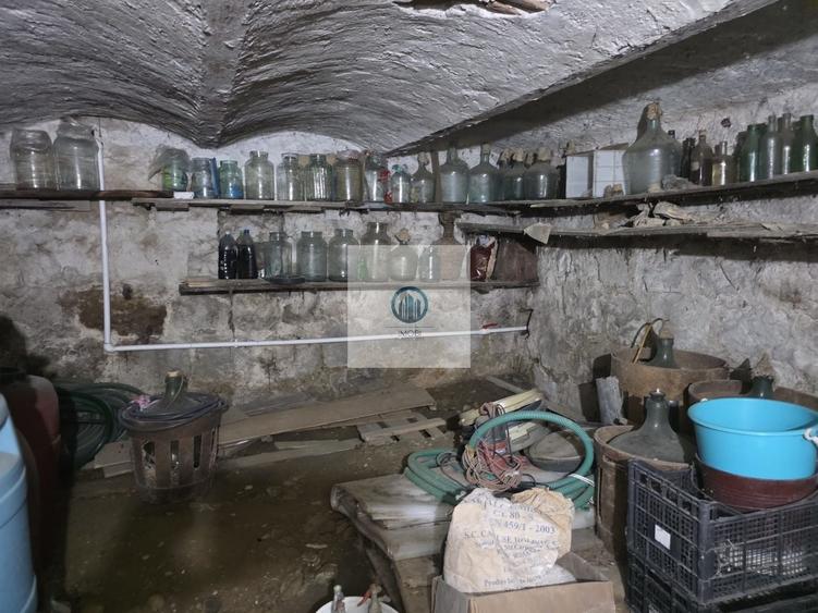 Casă individuală cu 4 camere cu Canalizare în Sântandrei