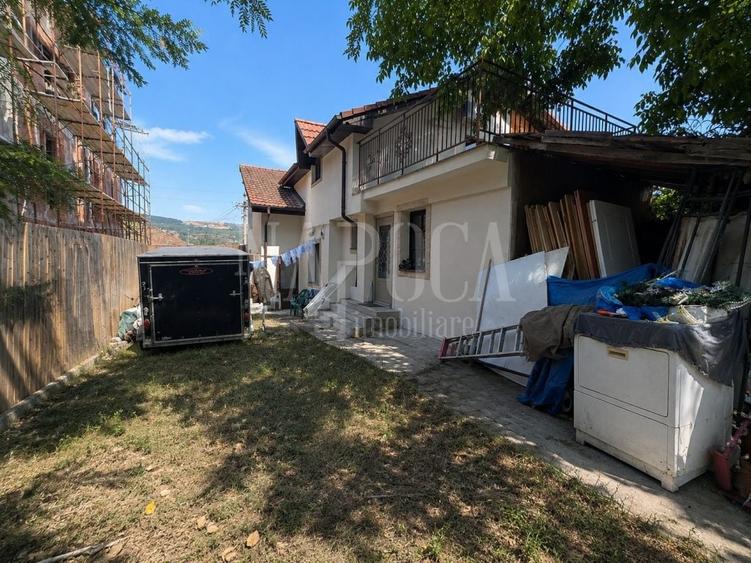 Casă individuală cu 5 camere cu Canalizare în Gruia