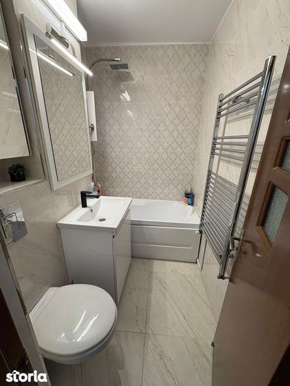 Apartament cu 3 camere decomandat, mobilat în Banat