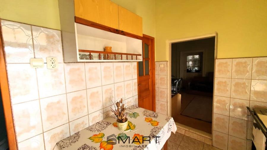Spațiu comercial, de 250 mp, în Șmig