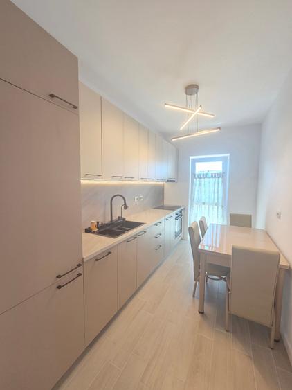 Apartament cu 2 camere decomandat în Metalurgiei