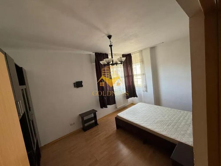 Apartament cu 3 camere semidecomandat, mobilat în Dâmbul Rotund
