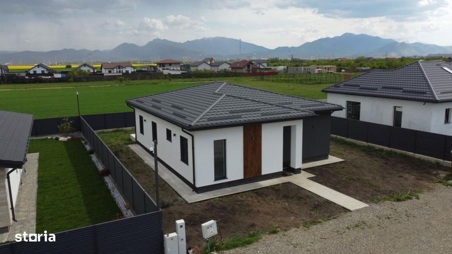 Casă cu 4 camere cu Teren 500 Mp în Central