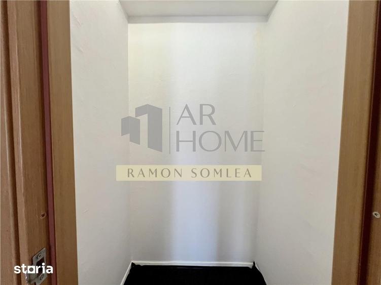 Apartament cu 3 camere decomandat în Ultracentral