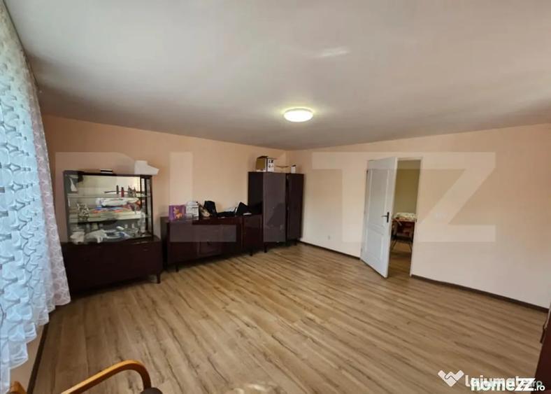 Casă cu 2 camere cu Teren 850 Mp în Central