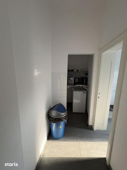 Casă cu 9 camere cu Teren 300 Mp în Eminescu